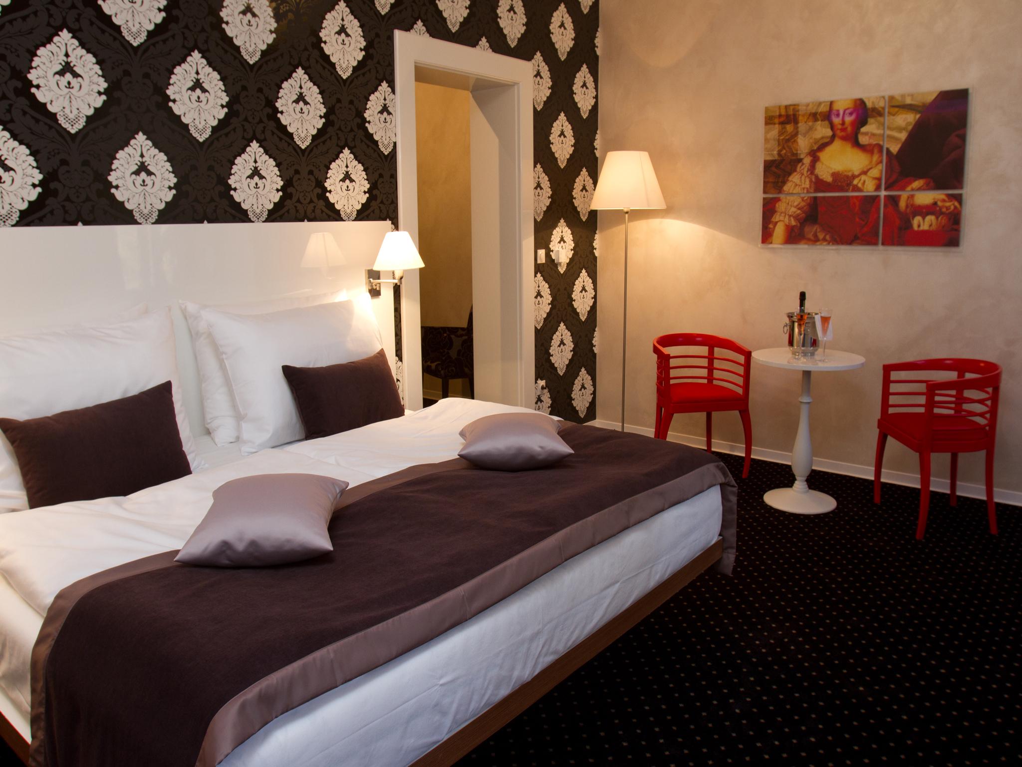 Ea Hotel Tereziansky Dvur Hradec Kralove Luaran gambar