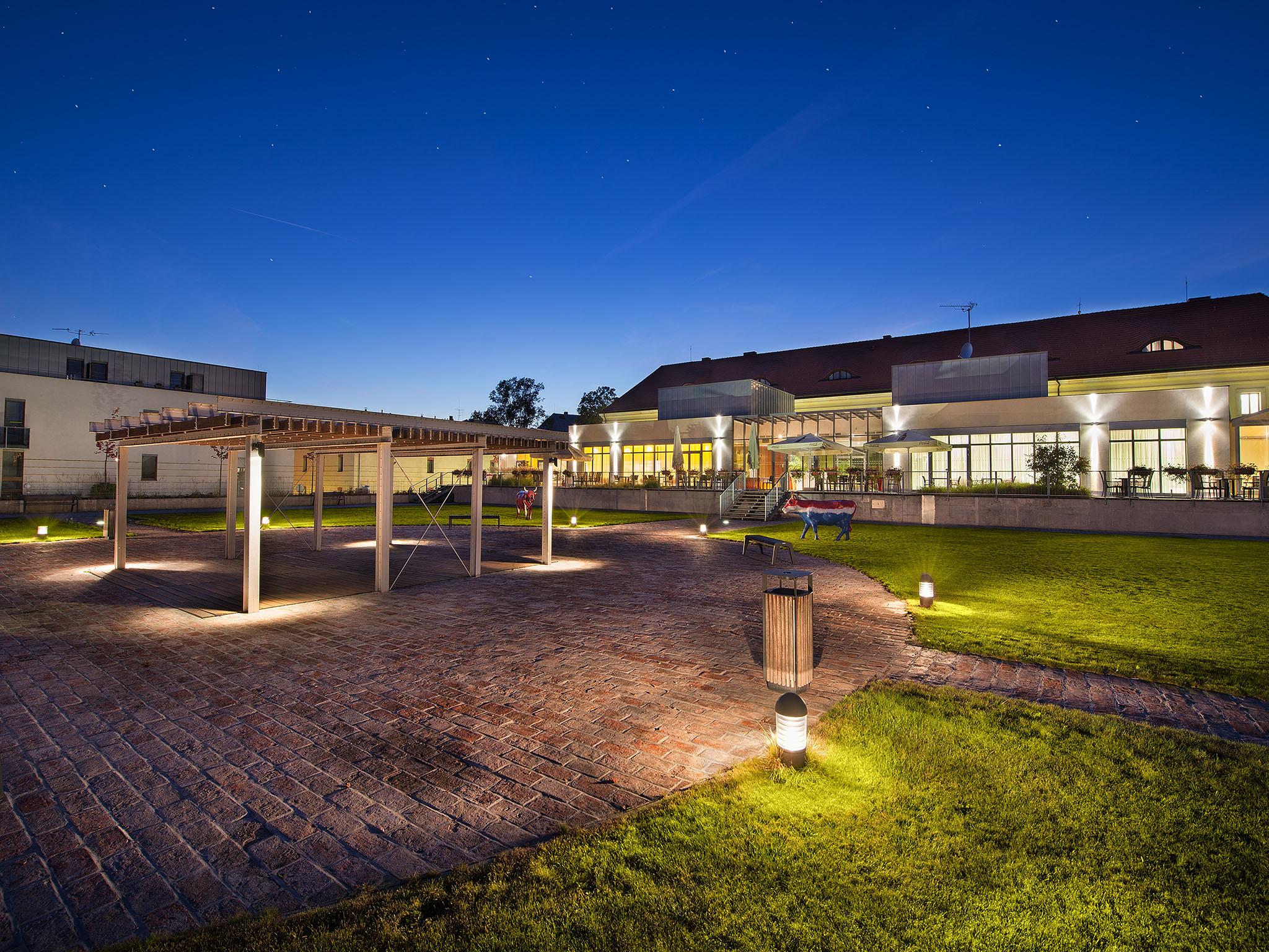 Ea Hotel Tereziansky Dvur Hradec Kralove Luaran gambar