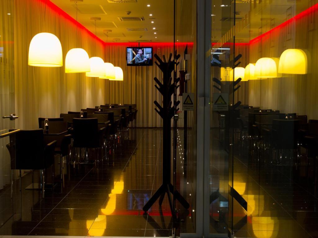 Ea Hotel Tereziansky Dvur Hradec Kralove Luaran gambar