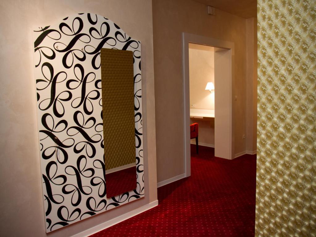 Ea Hotel Tereziansky Dvur Hradec Kralove Luaran gambar